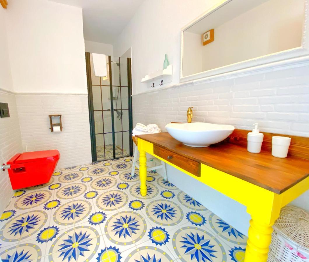 Kesre Hotel Alacatı Bagian luar foto