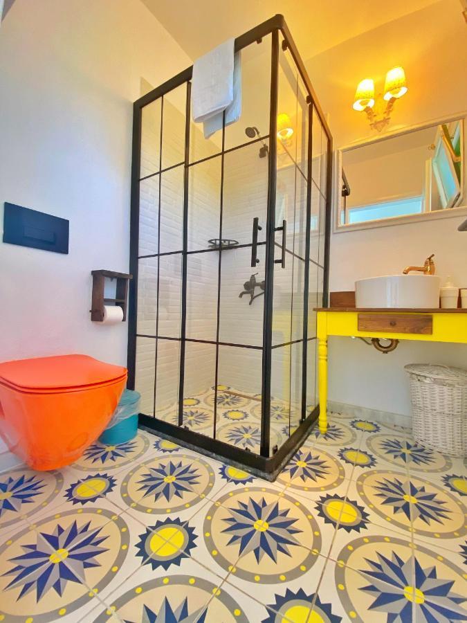 Kesre Hotel Alacatı Bagian luar foto